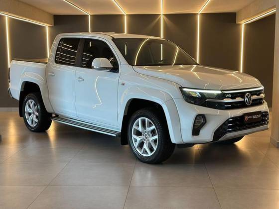VOLKSWAGEN AMAROK 3.0 V6 TDI DIESEL HIGHLINE CD 4MOTION AUTOMÁTICO